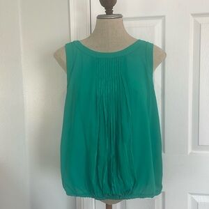 Ann Taylor top sleeveless pleated pullover elastic waist green women’s size S